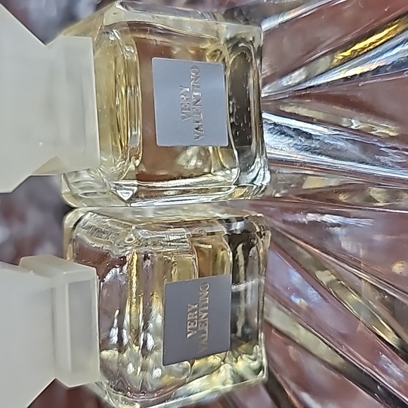 Very Valentino minies - Picture 2 of 2